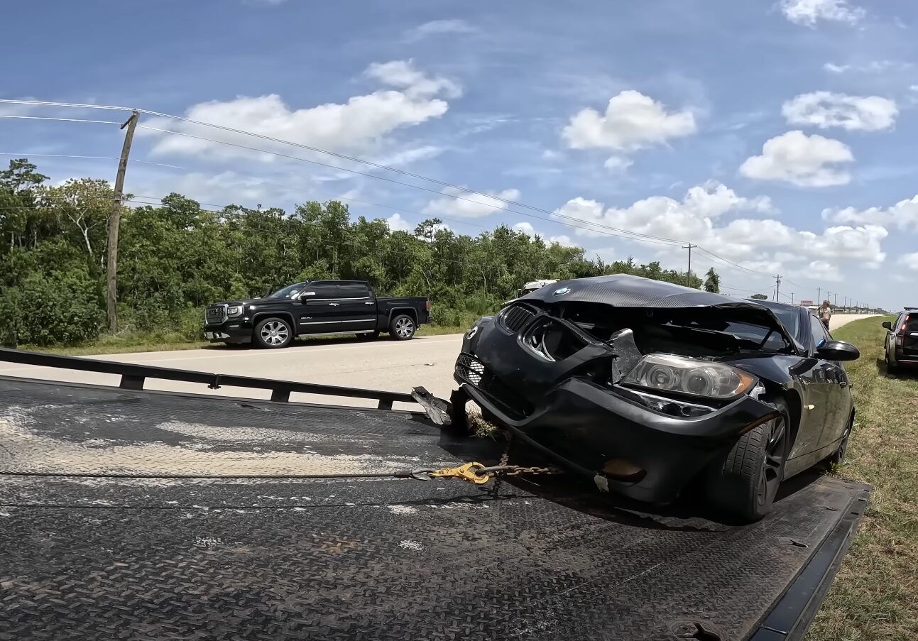 24/7 Emergency Towing Service - Fast Response in Palmview, TX Emergency towing service responding to accident in Palmview, TX